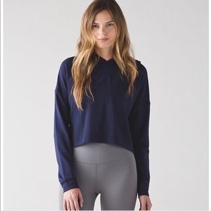 Lululemon Ceremony Pullover, size 6